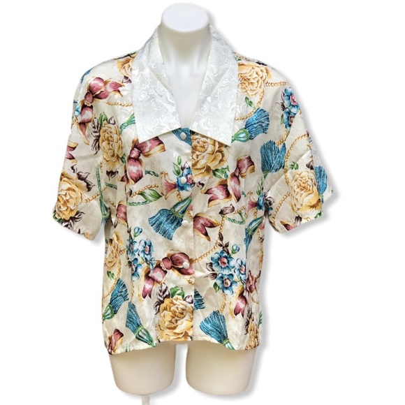 Victoria’s Secret Gold Label Tassels Satin Shirt M